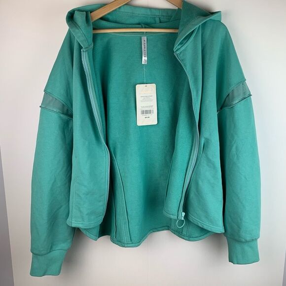 NWT Fabletics women’s teal Dakota zipped up cropped hoodie size 1X - Picture 3 of 10